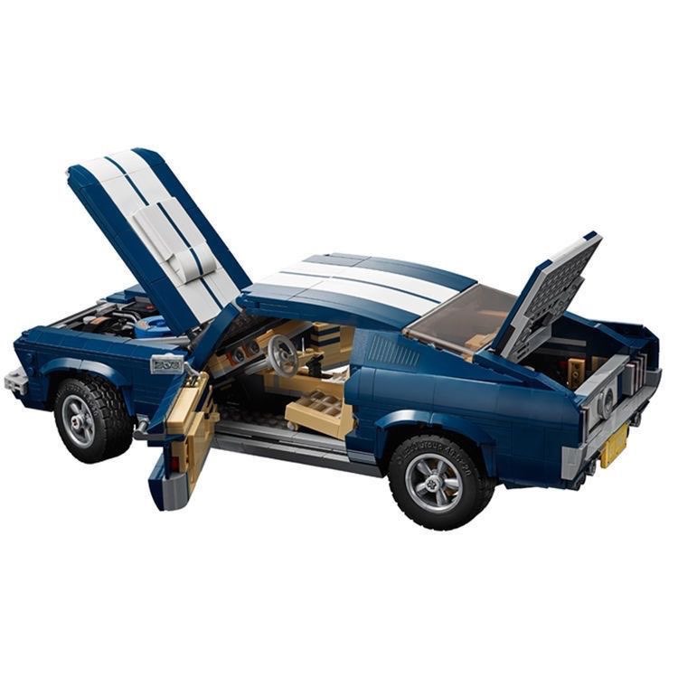 Blue Retro Coupe Car DIY Assem - огляд і ціна Vintage Collectible Model Cars