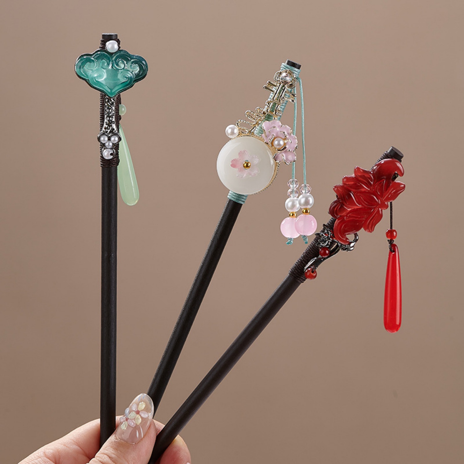 Vintage Flower Hairpin For Wom - огляд і ціна Vintage Collectible Item