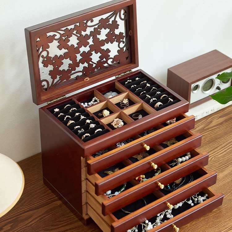 Custom Solid Wood Jewelry Box  - огляд і ціна Vintage Necklace