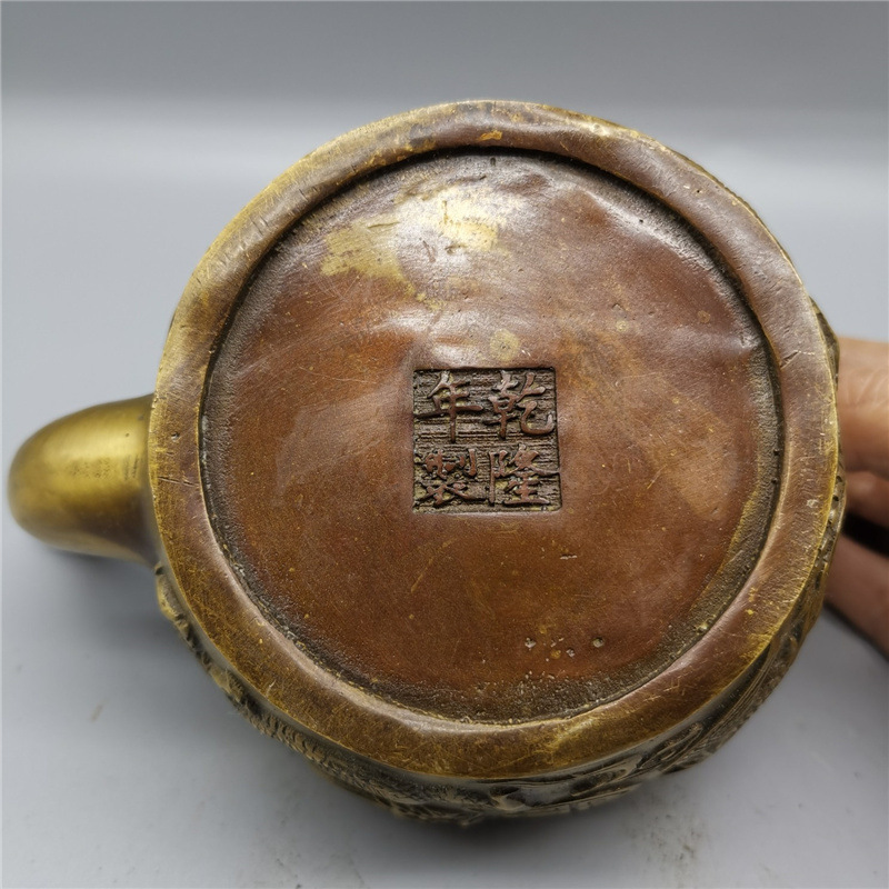 Antique-style handicraft colle - огляд і ціна Vintage Collectible Market