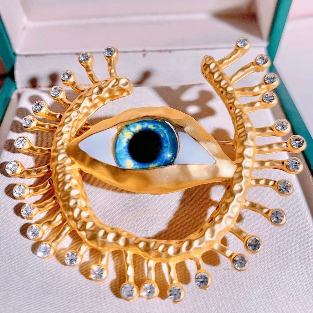New Evil Eye Badges Cosplay An - огляд і ціна Vintage Collectible Pins